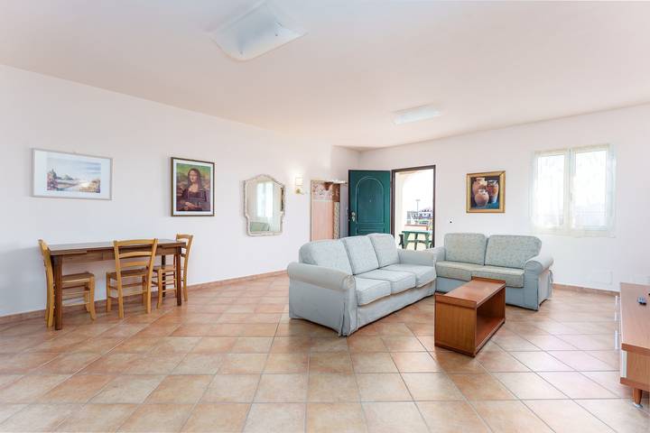 Casa Vacanze Gandelli mit privater Terrasse, WLAN und Klimaanlage in Orosei, Golf von Orosei