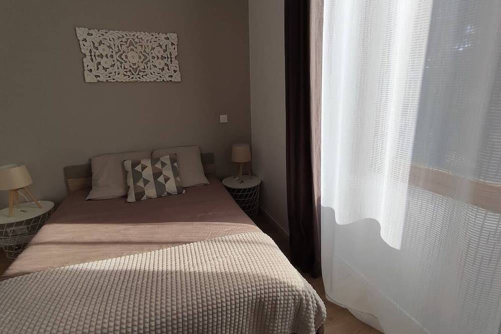 Entire apartment, Welcome to this bright, comfortable and impeccably decorated studio! in Soultz-Haut-Rhin, Parc naturel régional des Ballons des Vosges