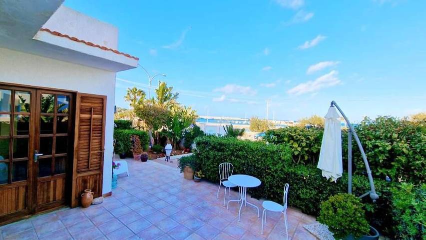 Chambre d’hôte pour 3 personnes, avec Terrasse et Jardin à San Vito Lo Capo