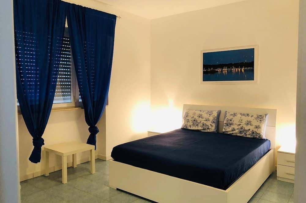 Location with a modern and luxury style, 80 meters from the sea. in Campomarino (Apulia), Gulf of Taranto