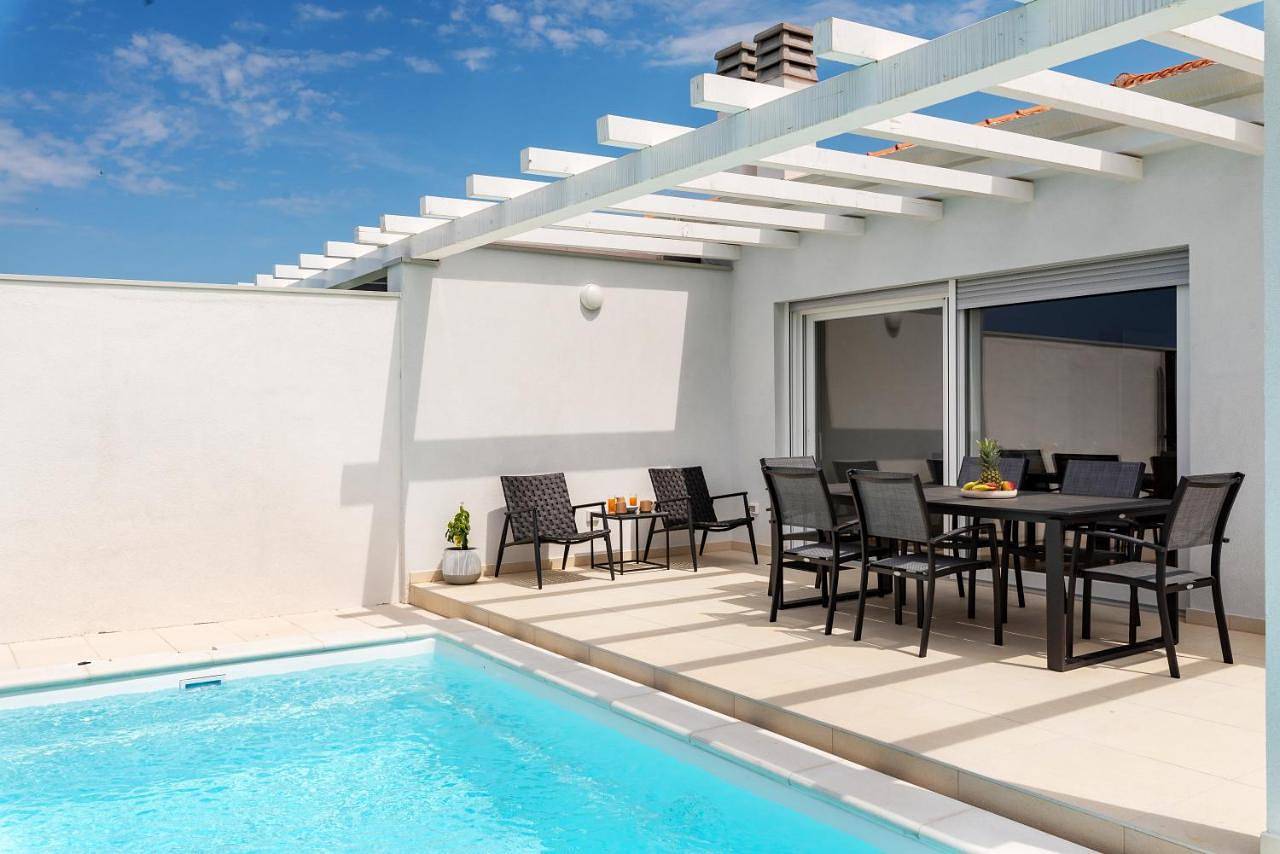Two-Bedroom House in Umag, Umag und Umgebung