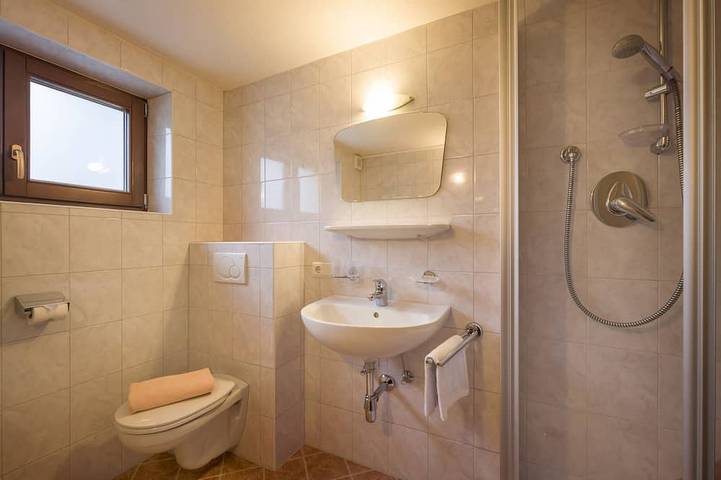 Ganze Wohnung, Top 1 - Haus Gredler Mayrhofen in Mayrhofen, Zillertaler Alpen