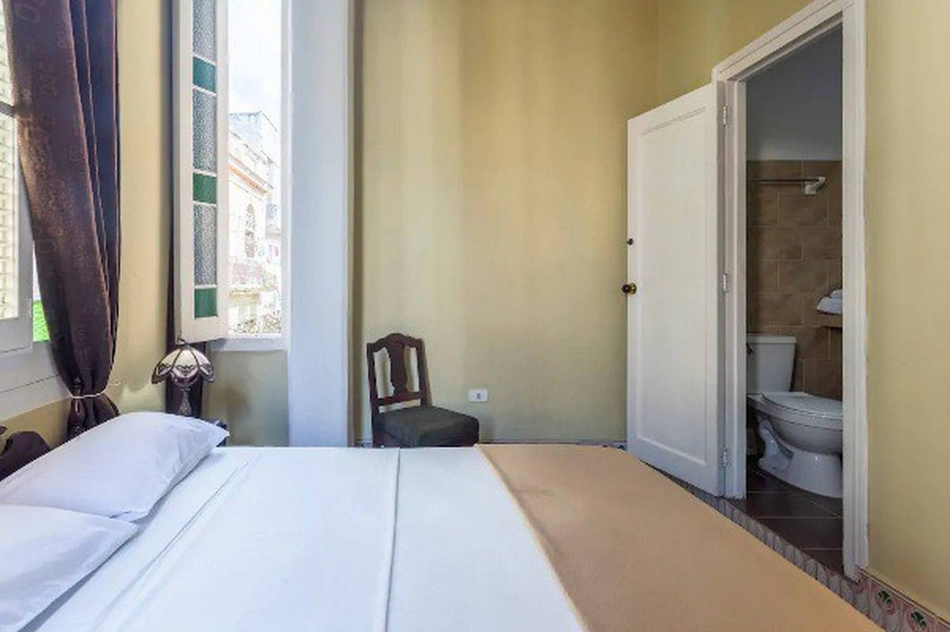 Casa Giraldilla, Room 1 in Havana