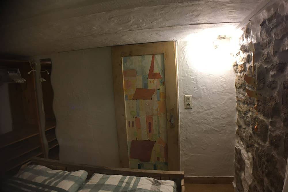 Ganze Wohnung, Artist Apartment- Urlaub im Künstlerhaus in Mulfingen, Hohenlohe