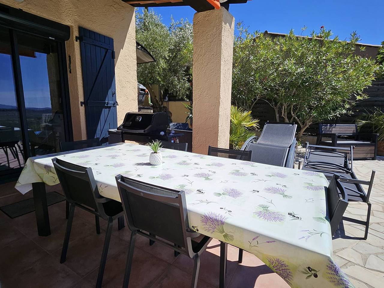 Villa avec piscine privée, climatisation et parking aux Issambres in Roquebrune-sur-Argens, Région de Draguignan