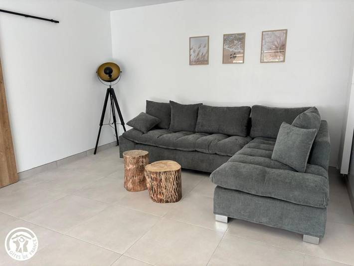 Location de vacances pour 6 personnes, avec jardin à L'Île-d'Elle - 2