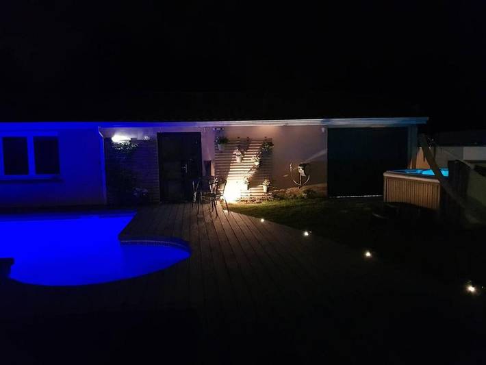Location de vacances pour 2 personnes, avec jacuzzi ainsi que jardin et piscine à Villenave-d'Ornon - 4