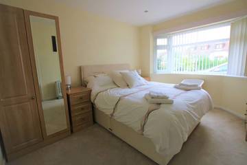 Bungalow for 4 People in Christchurch, Dorset, Photo 2