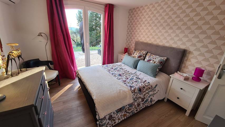 Location de vacances pour 4 personnes, avec jardin et piscine dans Pays de Fayence - 4