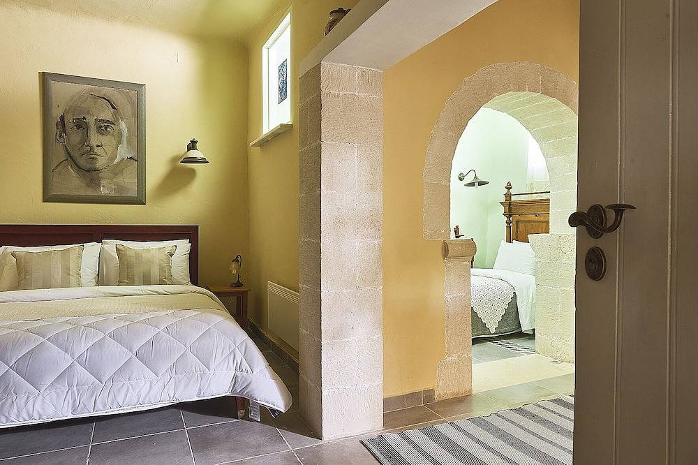 Erstaunliche 3-Zimmer-Villa Mit Privatem Pool Und Meerblick in Kefalas, Vamos