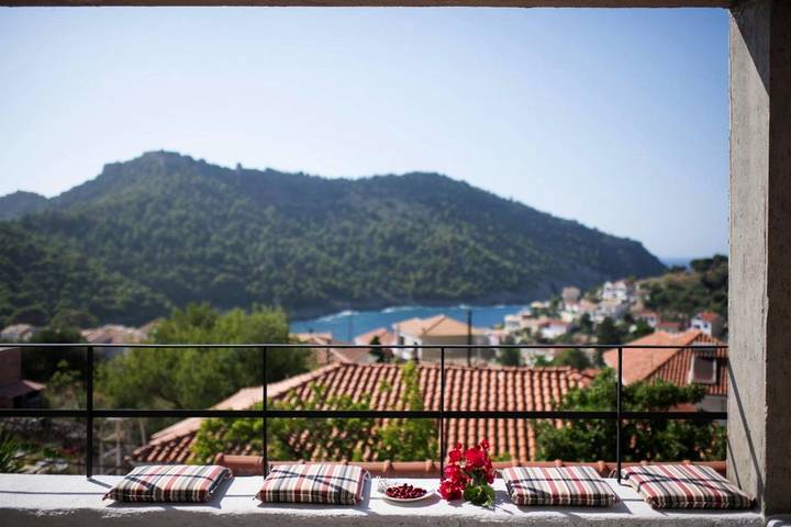 Location de vacances pour 6 personnes, avec piscine ainsi que jardin et vue dans Άσος - 3