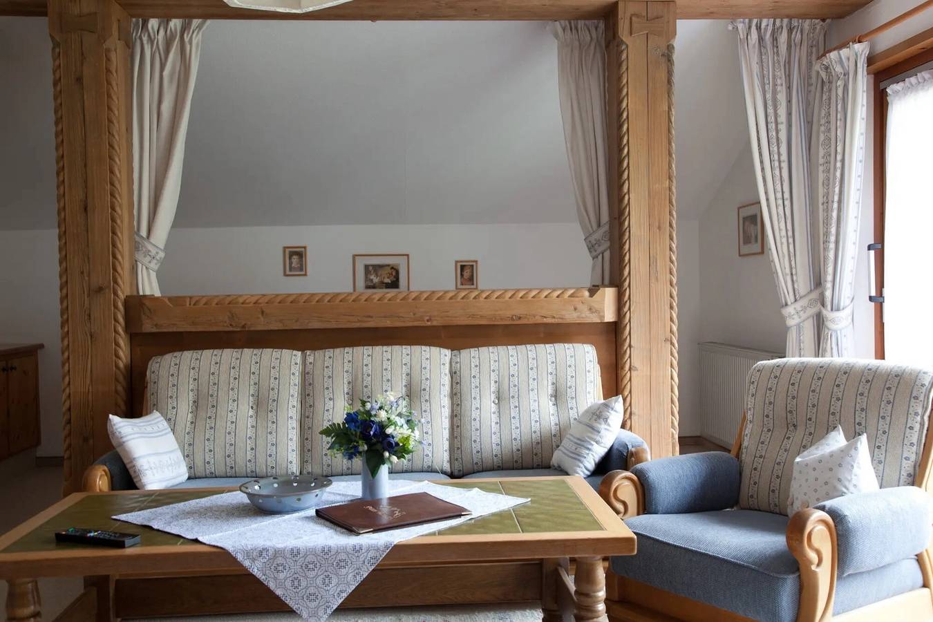 Apartamento entero, Apartamento 'Waxenstein' con vistas a la montaña, balcón y Wi-Fi in Grainau, Eibsee