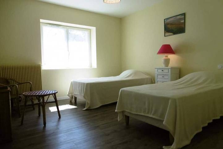 Location de vacances pour 6 personnes, avec jardin et piscine à Montsoué - 4