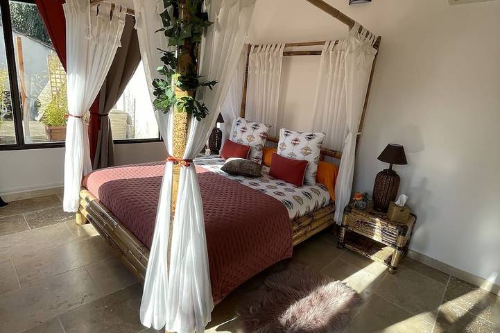 Gîte pour 6 personnes, avec jacuzzi et jardin à Orgone - 2