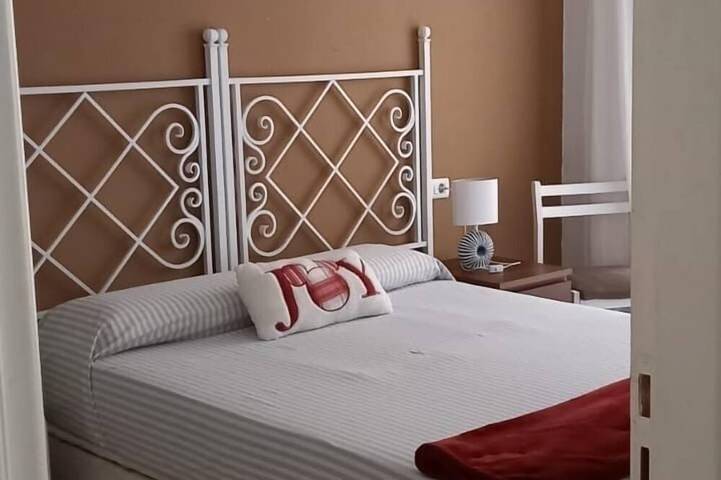 Ganze Wohnung, Nice Apartment with Swimming Pools and Free Fiber Wifi in Los Cristianos, Arona