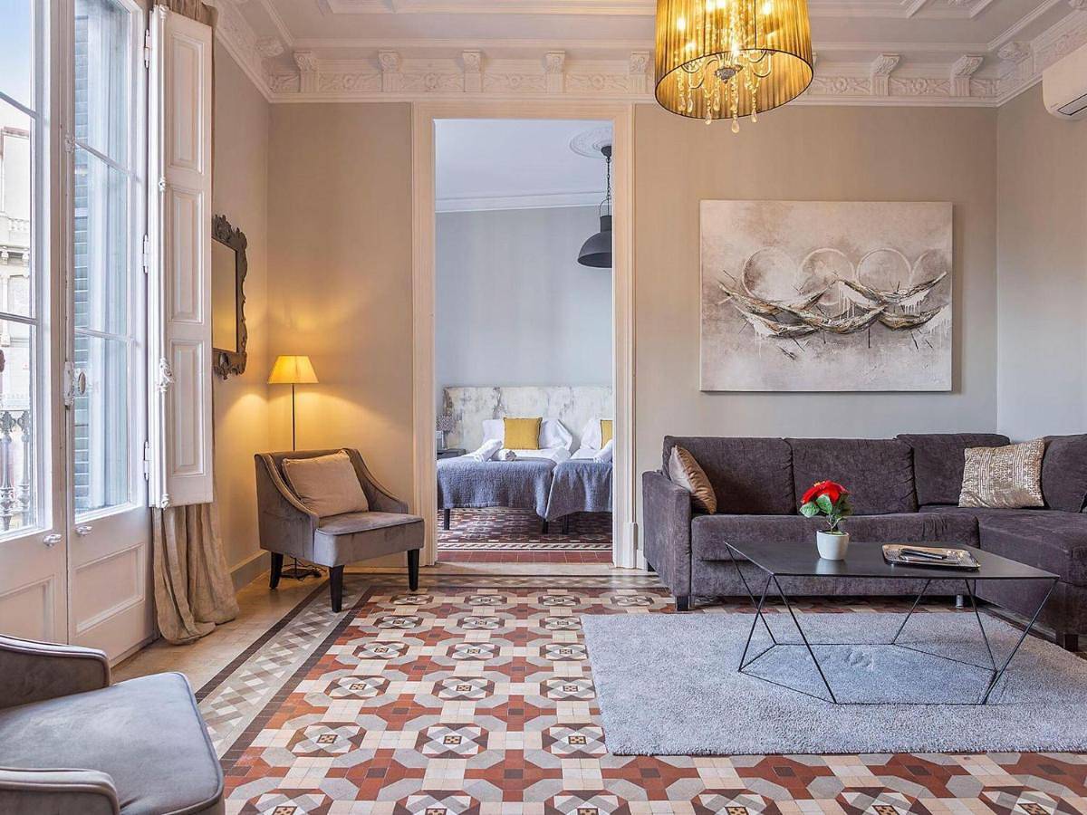 Three-Bedroom Villa in Barcelona Zentrum, Barcelona