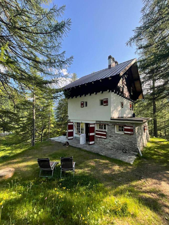 Gîte pour 4 personnes, avec vue et jardin dans Alpe Devero - 2