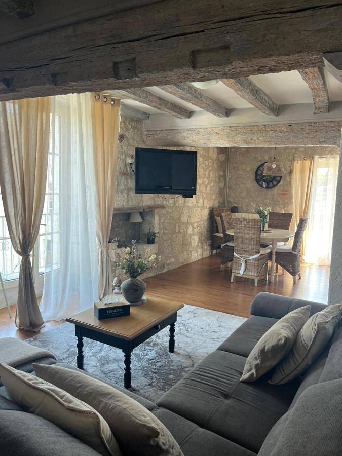 Gîte pour 5 personnes, avec jacuzzi à Saint-Maurin - 2