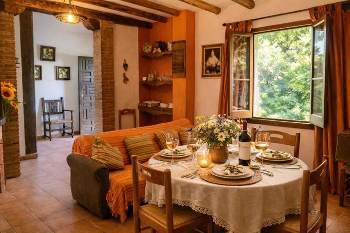 Ferienhaus für 6 Personen, mit Terrasse und Ausblick