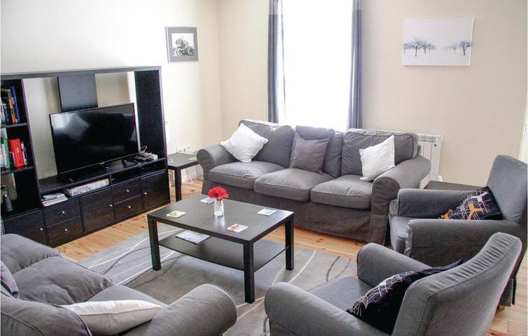 Location de vacances pour 8 personnes, avec Terrasse à Caurel - 2