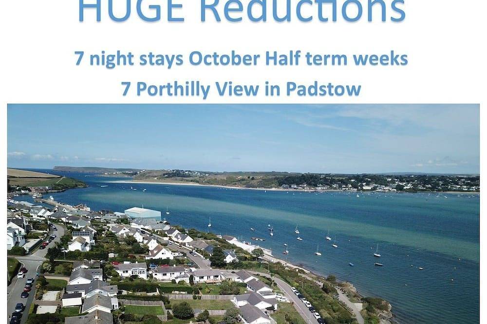 Single level Holiday Home within yards of the Camel Estuary, parking and garden in Padstow, Cornwall