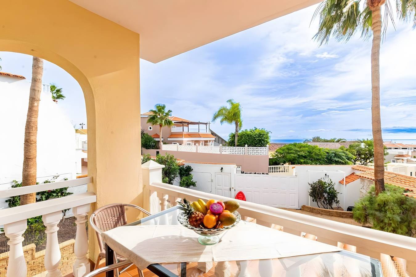 Villa Vacacional 'Spacious Victoria Heated Pool' con Vistas al Mar, Wi-Fi y Aire Acondicionado in Callao Salvaje, Adeje