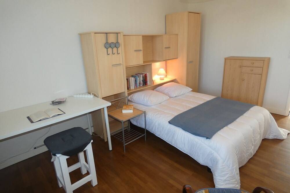 Holiday home in La Barre de Monts - Pets allowed, private parking - 6 people in La Barre-de-Monts, Vendée