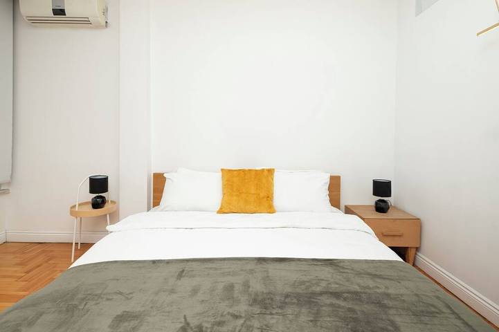 Apartamento entero, Bosphorus Panorama – Luxury 5Br Apartment with Balcony & Ac in Beyoğlu, Estambul