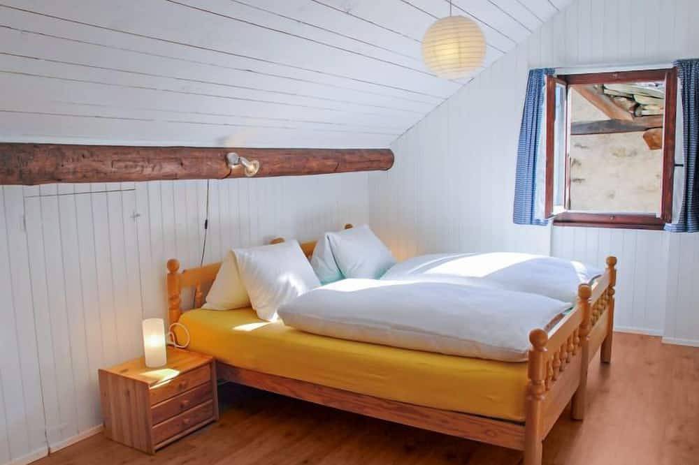 Marianne Plus in Blenio, Lepontinische Alpen