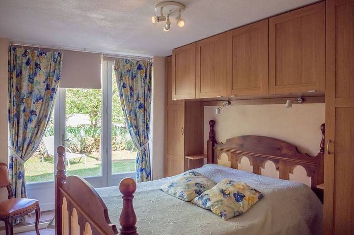 Gîte pour 6 personnes, avec jardin à Sergeac - 2