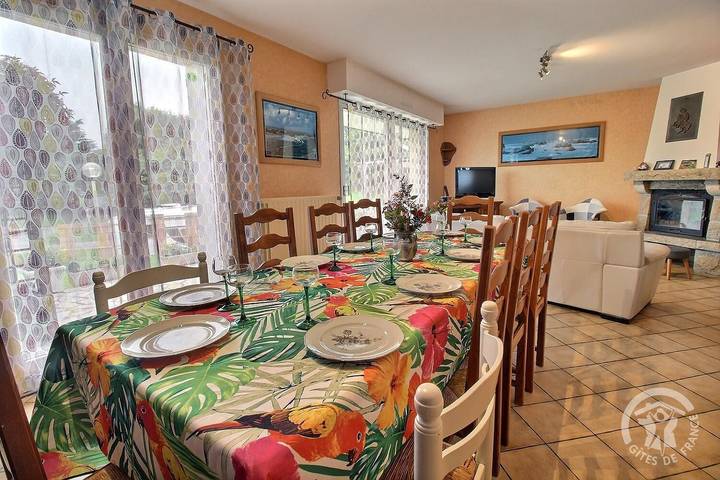 Gîte pour 10 personnes, avec Terrasse ainsi que Jardin et Vue à Saint-Quay-Portrieux - 4