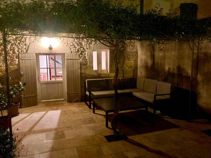 Location de vacances pour 8 personnes, avec piscine ainsi que jardin et terrasse, animaux acceptés à Sigoulès - 4