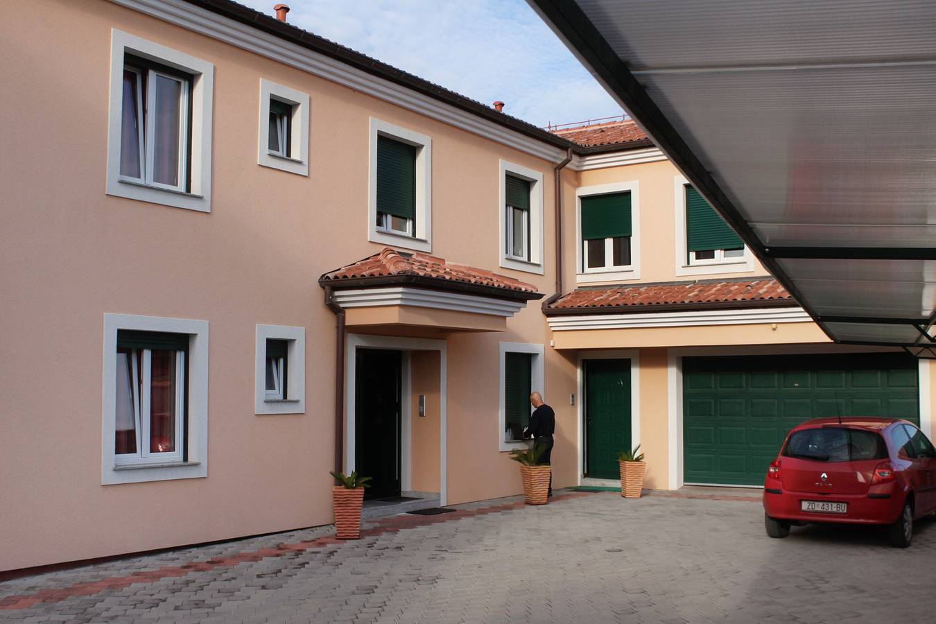 Ganze Wohnung, 2-Zimmer-Ferienwohnung mit Terrasse und Meerblick Zadar - Diklo, Zadar A-5774-c in Zadar Stadt, Zadar (Kommun)