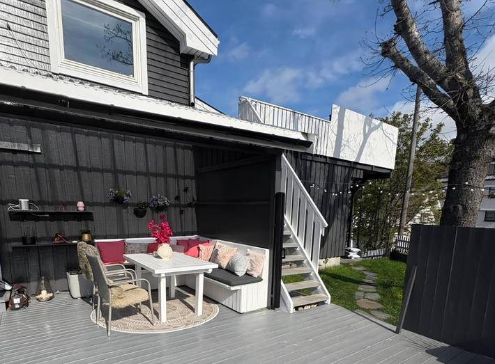 Location de vacances pour 7 personnes, avec jardin et vue dans Svolvær