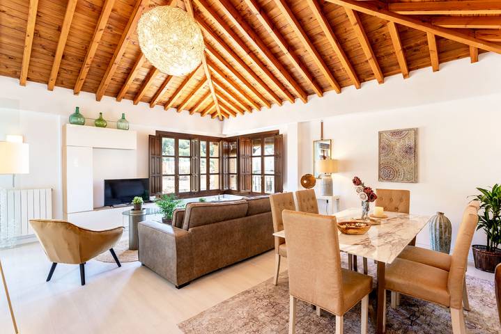 Entire apartment, Genteel Home Mirador de la Victoria in Granada, Granada Province