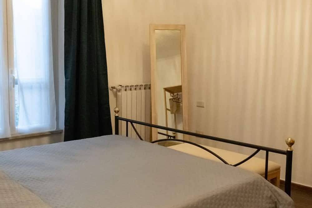 Apartamento entero, The Old Town and the Lake in Anguillara Sabazia, Lago de Bracciano