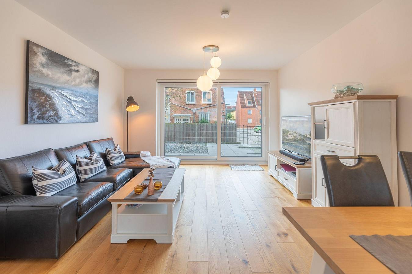 Ganze Ferienwohnung, Theos Garten in Husum Hafen, Husum
