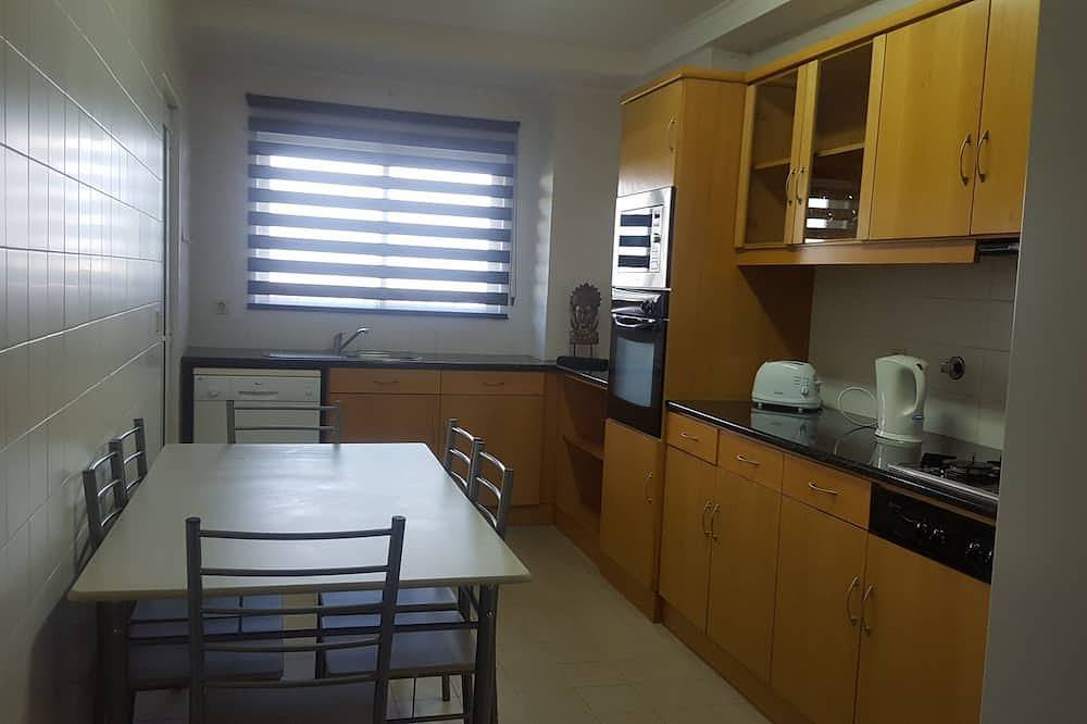 Ganze Wohnung, Wohnung einen atemberaubenden Blick in São Miguel Island, Ponta Delgada