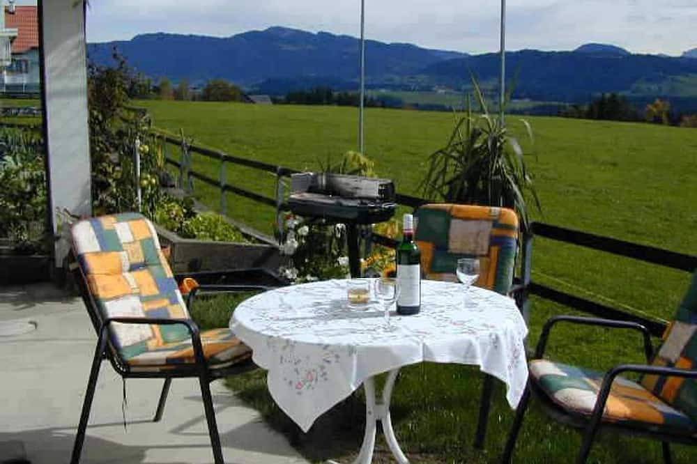 Ganze Wohnung, Ferienwohnung für 2-5 Personen - Haus Erna in Doren, Bodensee-Vorarlberg
