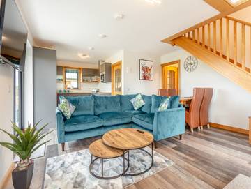 Glamping for 4 People in Highlands, Scotland, Photo 3