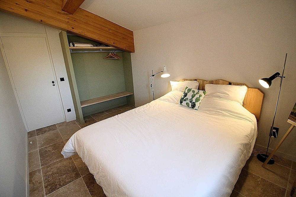 Country house for 15P. Le Castellet, Var, private pool, beaches 6 mls. in Le Castellet, Toulon region