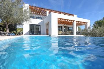 Villa in Sant Josep de sa Talaia, South Ibiza für 8 