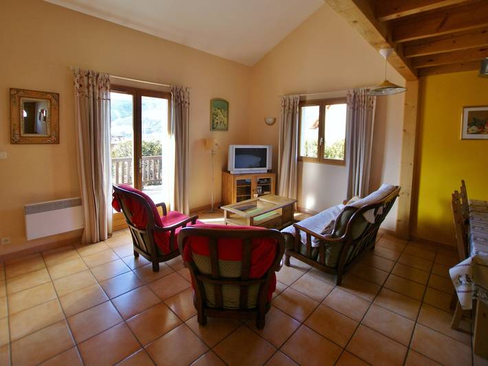 Location de vacances pour 8 personnes, avec terrasse à Saint-Pons (Alpes-de-Haute-Provence) - 2