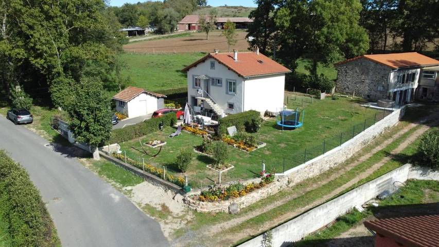 Cottage pour 2 personnes, avec vue et terrasse à Lavoûte-sur-Loire
