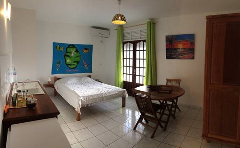 Entire studio, Cozy studio in Capesterre-de-Marie-Galante 20 m² with terrace in Capesterre-de-Marie-Galante, Guadeloupe (Caribbean)