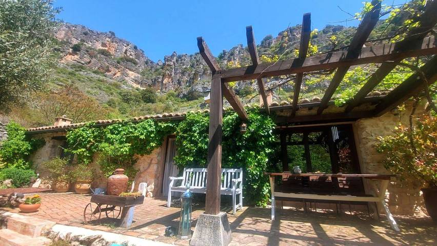 Casa rural para 10 personas, con vistas y jardín, Familias con niños en Serranía de Guadalajara - 4