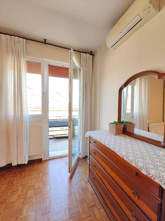 Chambre d’hôte pour 3 personnes, avec jardin ainsi que vue et balcon à Mestre