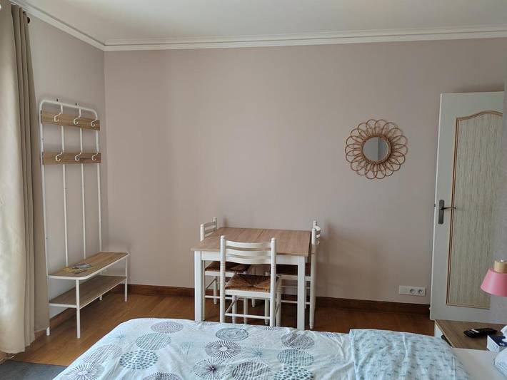 Location de vacances pour 3 personnes, avec jardin et vue à Saint-Romain-sur-Cher - 3