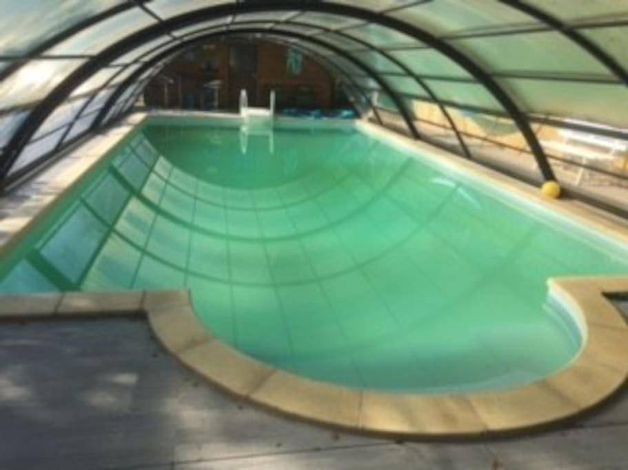 Bas de villa, 2 terrasses, piscine, Spa, sauna... in Neffes, Région de Gap