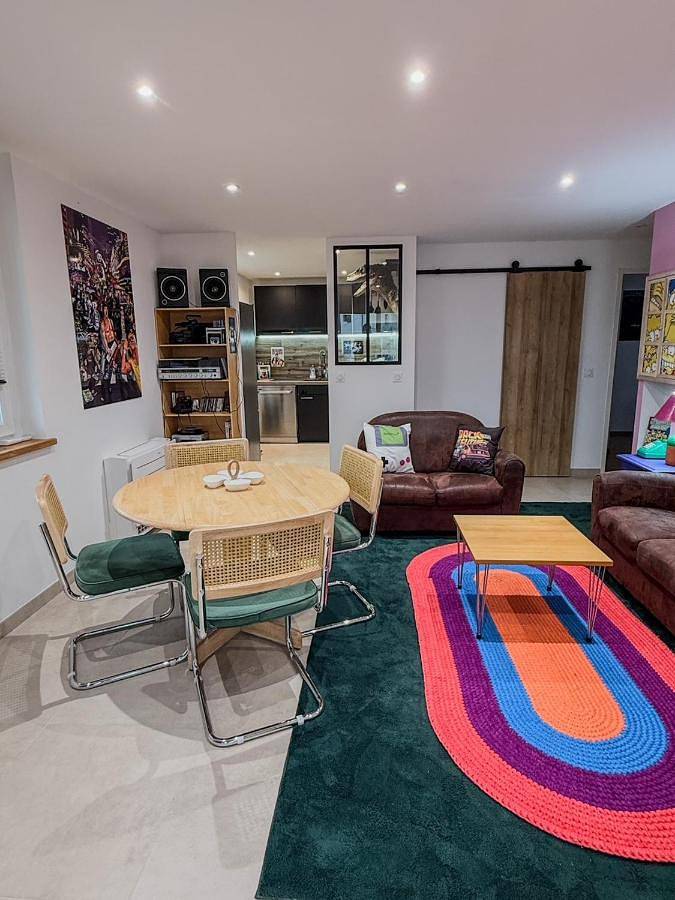 Location de vacances pour 6 personnes, avec jardin et vue à La Brillanne - 2